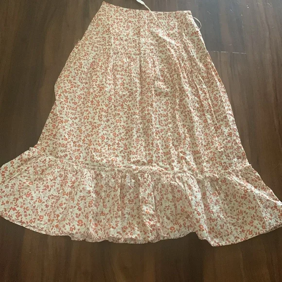 New Luna Moon Floral Maxi Skirt - Picture 5 of 16